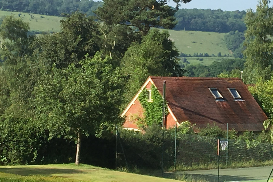 Deerhurst Cottage Exterior